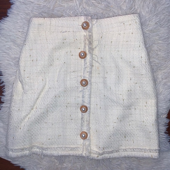 gold accent tweed set